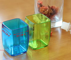 情侣懒人牙刷杯 创意家居生活新宠，点缀日常小确幸